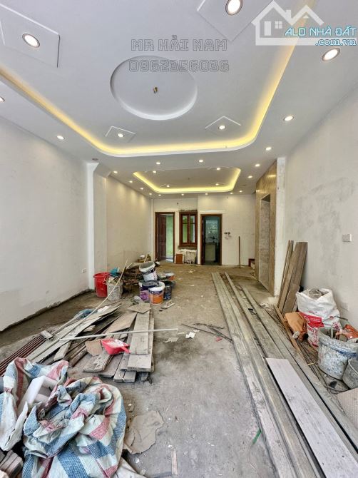 Biệt phủ Lò Đúc DT 68m2 Xây mới 5 Tầng - Ngõ thông kinh doanh Oto đỗ cửa  - G i á 12,78 tỷ - 3