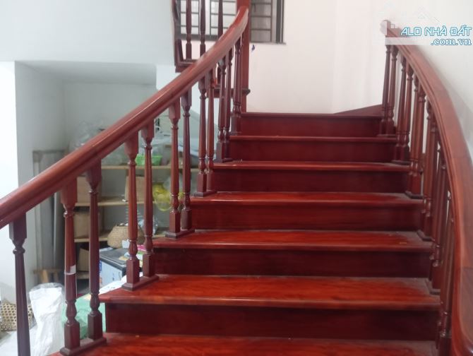 🏘🎉💥  CHỦ BÁN ĐẤT TẶNG BIỆT THỰ MỚI 3 TẦNG XÂY TÂM HUYẾT KÈM NỘI THẤT XỊN SÒ - - 3