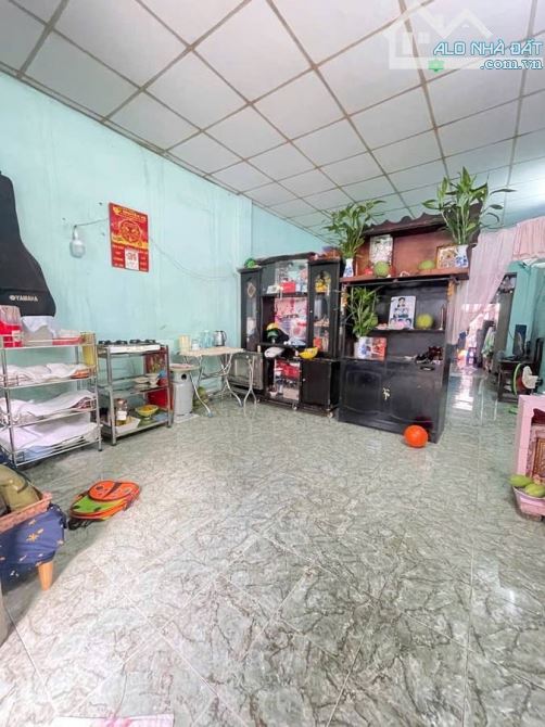 5312 – Bán nhà hẻm tải Trung Mỹ Tây 2, DT 68m2 ngang 4m, nhà C4 và 3 phòng trọ, CHỈ 2.7 tỷ - 3