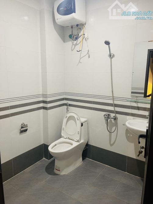 Bán nhà Lê Văn Hiến, 34m2, phân lô, ô tô, nội thất chủ tặng,  nhỉnh 5tỷ. - 4