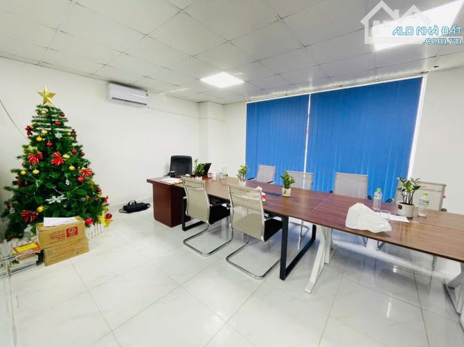 Cho thuê văn phòng: 30m 5tr; 40m 7tr; 100m 12tr; 150m 20tr. Phố Trung Kính - 4