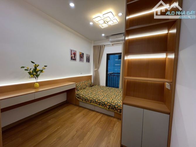 BÁN NHÀ ĐẸP HOÀNG MAI NGÕ RỘNG NÔNG GẦN OTO NỘI THẤT ĐẸP Ở NGAY 28M5T CHỈ 5,8 TỶ - 4