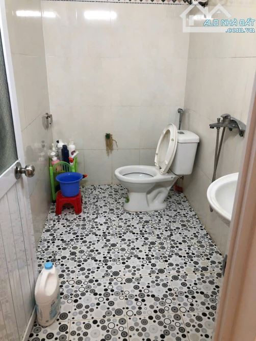 Chính chủ gửi  bán căn nhà 3 tầng tại Phú Hải, Anh Dũng Dương Kinh, ngay cầu rào 1 - 4