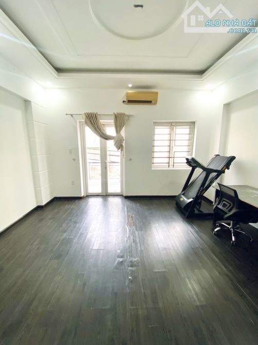 GÒ VẤP - P15 GẦN PHẠM VĂN BẠCH - NGANG 5.2M - 4 TẦNG - HXT 8M - NHỈNH 8 TỶ - 4