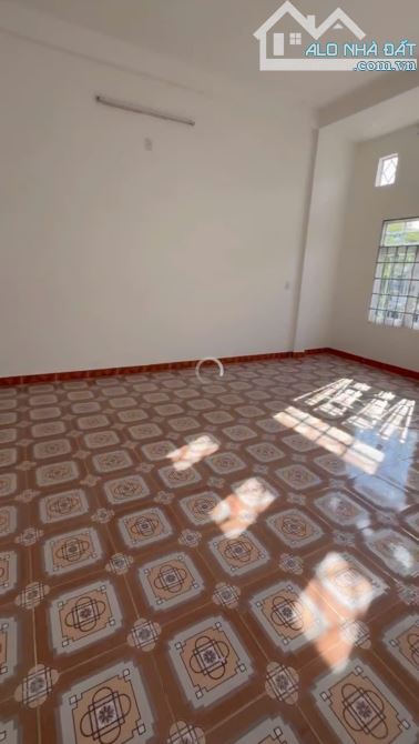 BÁN NHANH NHÀ 3 TẦNG ĐƯỜNG HỒ TÙNG MẬU - ĐƯỜNG 10M5 THÔNG BIỂN - GIÁ TRỊ ĐẦU TƯ LỚN - 4
