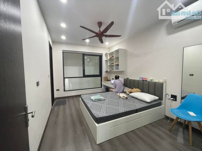 Diện tích 110m2 có thang máy khu đô thị Định Công - Chào 33.5 tỷ - 5