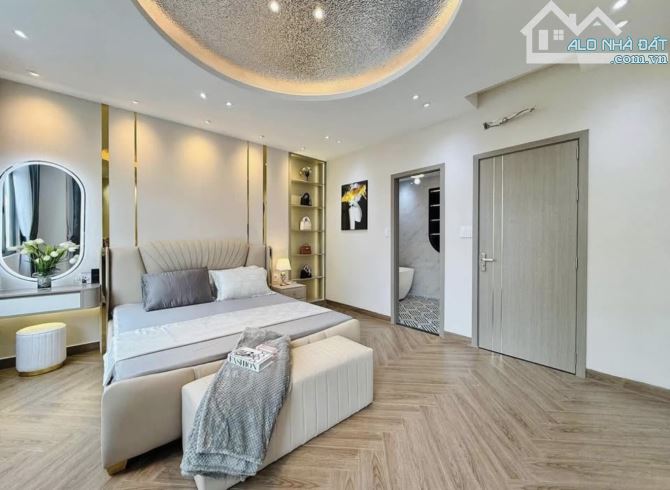 LÊN SÓNG NHÀ ĐẸP ĐƯỜNG NGUYỄN HỮU CẢNH, PHƯỜNG 22, BÌNH THẠNH-GIÁ:3TỶ960/68M2 (4,8x14,2M) - 5