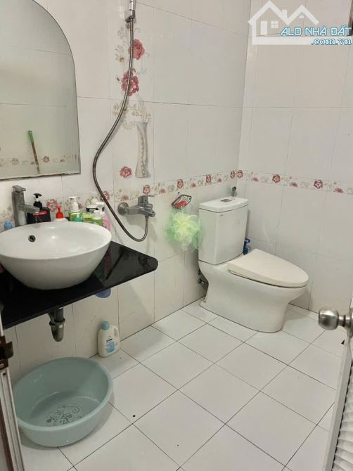 SIÊU PHẨM 4 NGỦ – Ô TÔ ĐỖ CỬA – 37M² - MT 5M– GIÁ 9.8 TỶ –NGUYỄN ĐỔNG CHI – NAM TỪ LIÊM - 5