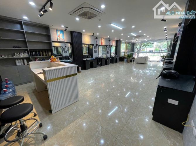 Cho thuê văn phòng: 30m 5tr; 40m 7tr; 100m 12tr; 150m 20tr. Phố Trung Kính - 5