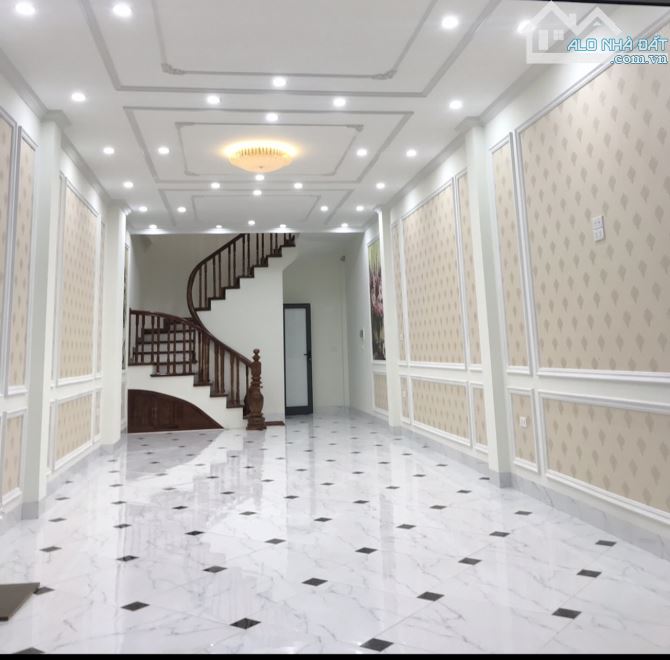 BÁN NHÀ LIỀN KỀ SIÊU ĐẸP PHÂN LÔ - Ô TÔ TRÁNH - VỈA HÈ - KINH DOANH – GIÁ 16.x tỷ - 6