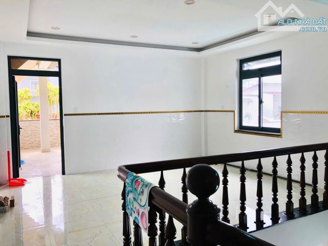 NHÀ ĐẸP 2 MẶT TIỀN NGÔ THỊ NHẬM 4 TẦNG 93M GIÁ 8.8 TỶ - 6