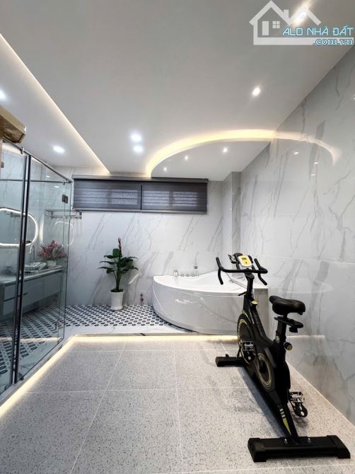 XE HƠI TỚI NHÀ - FULL NỘI THẤT ĐẸP LUNG LINH - TRUNG TÂM GÒ VẤP - 100M2 - 14.5 TỶ - 6