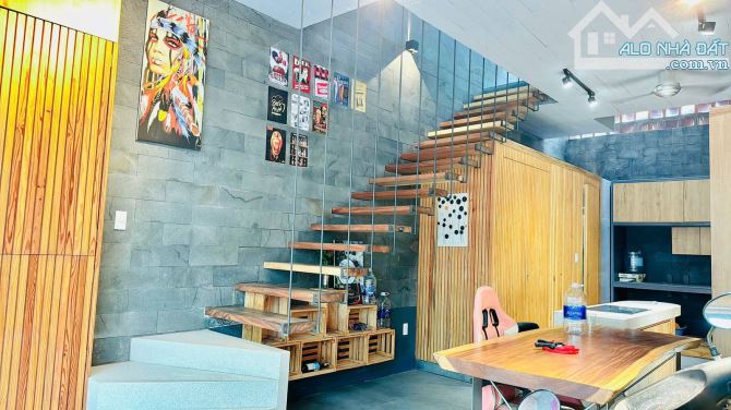NHÀ 4 TẦNG SIÊU ĐẸP – XE HƠI ĐỖ CỬA – TRUNG TÂM NƠ TRANG LONG – CHỈ 7.2 TỶ - 6