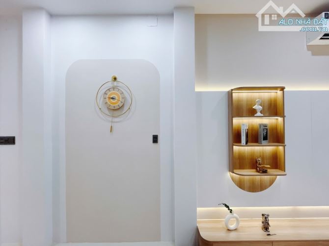BÁN NHÀ KẾ KDC NAM LONG Q7 - 4.2x15 - 4 TẦNG - HẺM 6M - NHỈNH 10 TỶ - 6