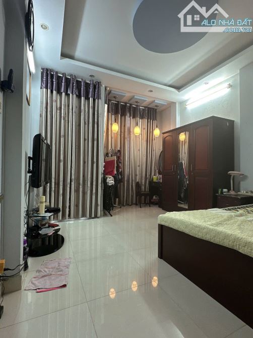 Nhà phố HIẾM Q.4 hẻm 8m Khánh Hội DTS 130m2 ngang 4m vị trí đẹp sát vách Q1 chỉ 12.5 tỷ. - 7