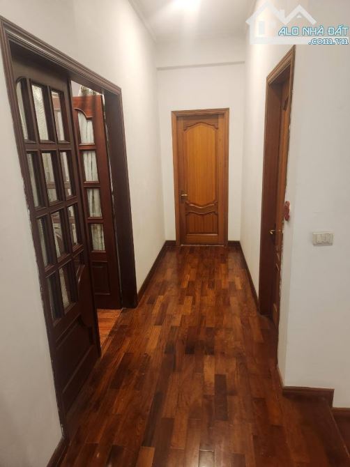 Biệt thự phố Dịch Vọng Cầu Giấy. Sổ 250m, 4 tầng, MT20m Giá 59 tỷ Ô tô đỗ cửa ngày đêm - 7