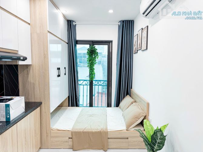 Cho Thuê Phòng CCMN 318 Đê La Thành Đống Đa 25m2 Studio Ban Công Cửa Sổ Thang Máy Gần Chợ - 8