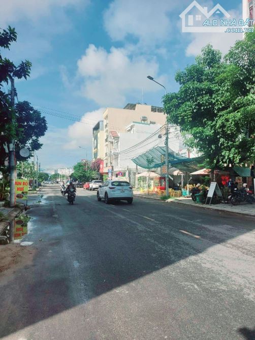 PHỐ TÂY - CÁCH BIỂN MỸ KHÊ 500M - GÀ ĐẺ TRỨNG VÀNG - 8