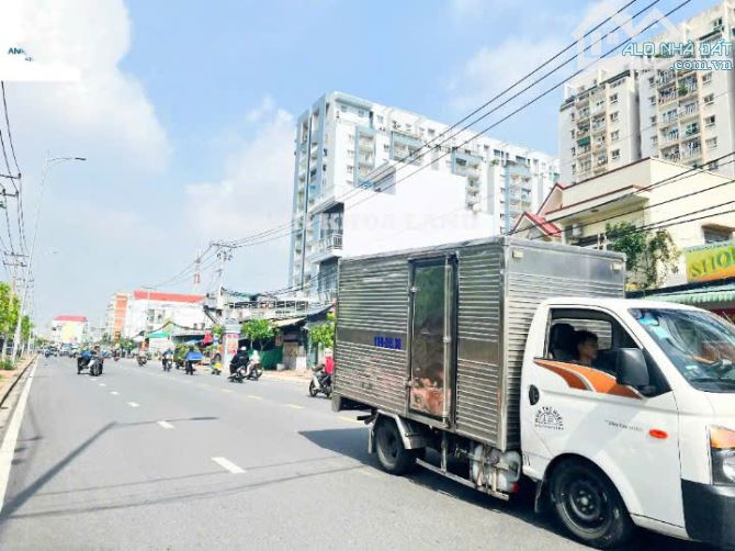 SIÊU PHẨM NHÀ MẶT TIỀN RỘNG 8M LÊ VĂN CHÍ 1 TRỆT 1 LỬNG 2 LẦU LINH TRUNG THỦ ĐỨC - 8