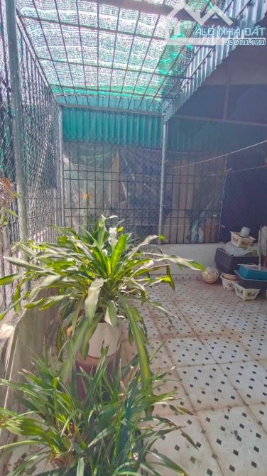 Sốc nhiệt 5,2 tỷ nhà 30m x 5 tầng - MT 4,2m - 9
