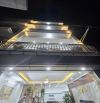 Nhà Đẹp Lung Linh Nội Thất Đầy Đủ 40m * 5 Tầng Giá bất ngờ chỉ 4,5 tỷ sổ cất két