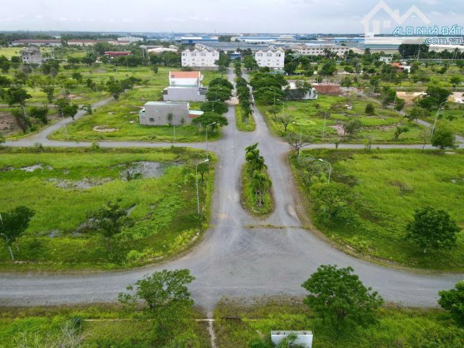 Daresco chính chủ gửi 2 lô góc mặt tiền đường 29m, view hồ trung tâm - 1