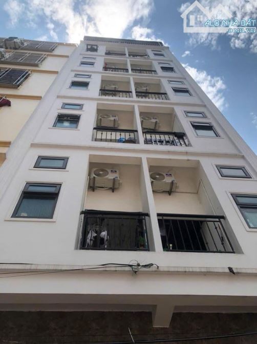 Tòa Nhà Dòng Tiền Phố Chùa Láng, 41m2, 6 tầng, 9 phòng, DT 45tr/tháng, giá 10.5 tỷ