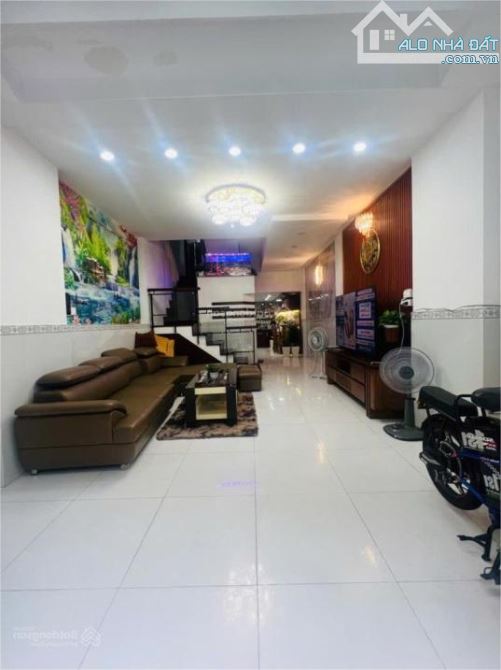 🏡 Bán nhà Lý Thường Kiệt, Q.10, MT 4.1m, 7.x tỷ!