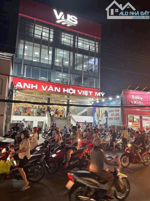 Bán tòa nhà siêu khan hiếm MT Tô Ngọc Vân, TP Thủ Đức, DT 14 x 38m, HĐT 306 triệu/tháng