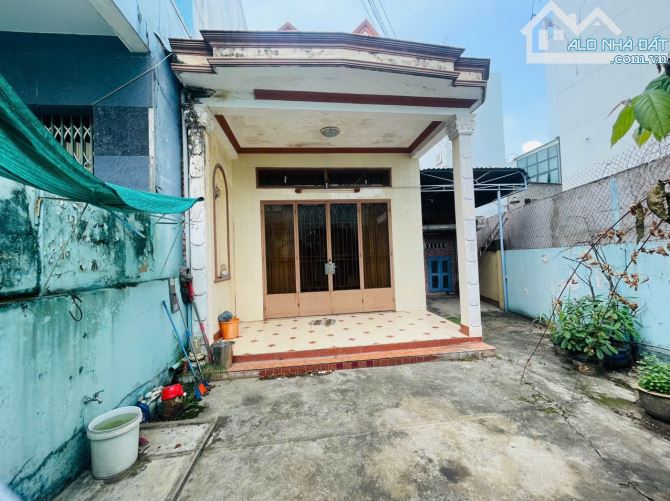 Bán nhà gần công viên biên hùng 135m2 SHR,thổ cư (P.Trung Dũng)