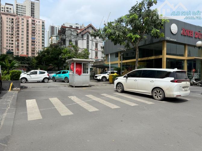 Biệt thự licogi Thanh Xuân, ô tô tránh dừng đỗ, 150m, mt 7.2m, 42 Tỷ.