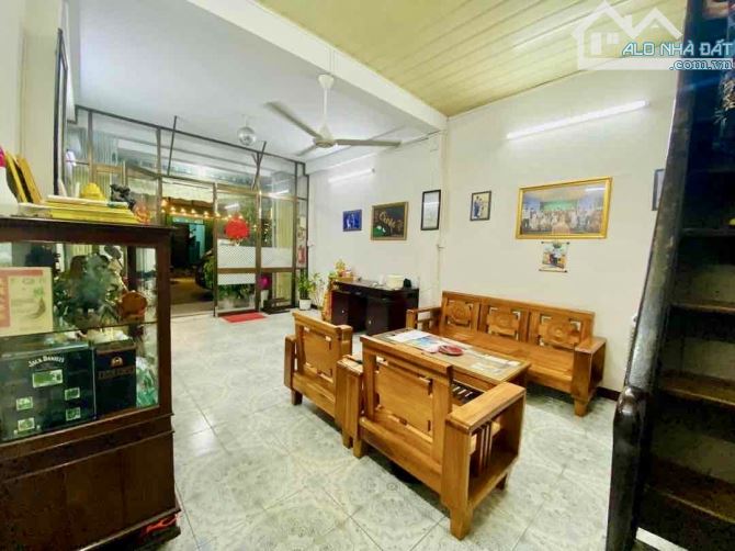 NHÀ 2 TẦNG MẶT TIỀN BÀU HẠC –GÓC 2 MẶT TIỀN–GẦN CHỢ CỒN–KINH DOANH SIÊU TỐT –NHỈNH NHẸ 5TỶ