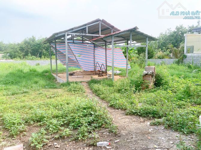 Chính chủ cần bán lô đất 750m2 sát Quốc Lộ 13, sát cây xăng Thới Hòa, gần đại học Việt Đức