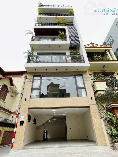 Bán nhà Nguyễn Chí Thanh Láng Hạ Đống Đa 45m2x5T ô tô đỗ cửa 15 tỷ hơn