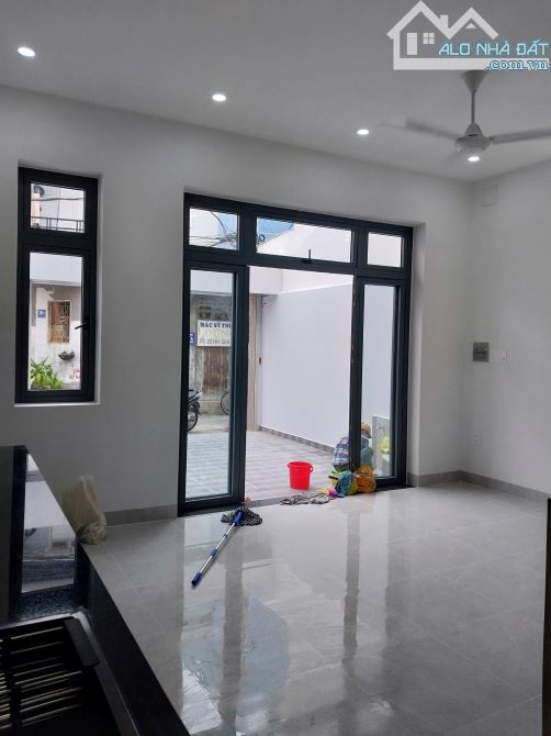 BÁN NHÀ MỚI ĐẸP GÓC 2 MẶT HẺM Ô TÔ VÀO GẦN ĐƯỜNG BA CU,GẦN BIỂN BÃI TRƯỚC. 97m2 GIÁ 8.5 TỶ