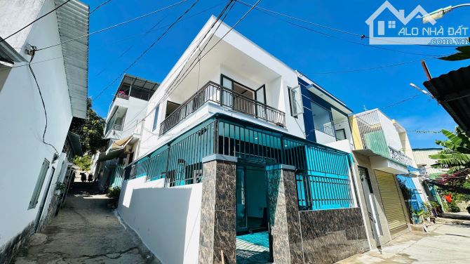 Bán nhà 01 tầng mới xây đường Nguyễn Xiển Nha Trang