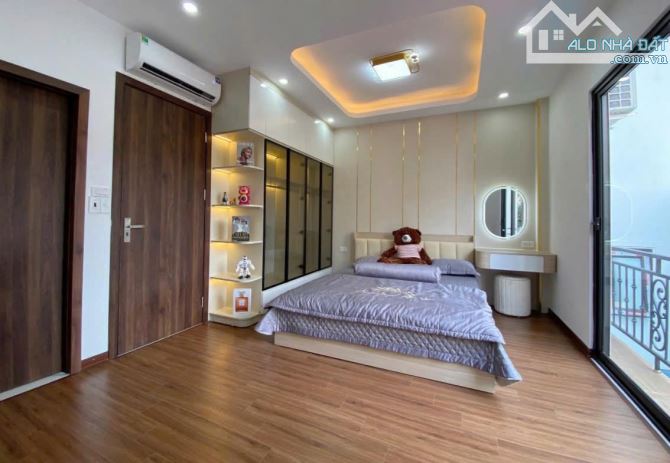 BÁN NHÀ  MỚI XÂY ĐẸP LUNG LINH -YÊN SỞ – HOÀNG MAI – DT 54M - 5 TẦNG – LÔ GÓC – MẶT TIỀN R