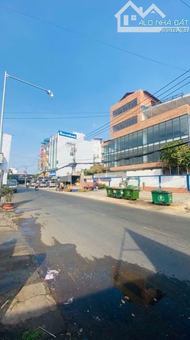 Bán nhà Mặt tiền Kinh Doanh Tân Kỳ Tân Quý Tân Phú 71m2,2 Tầng 10 tỷ 2