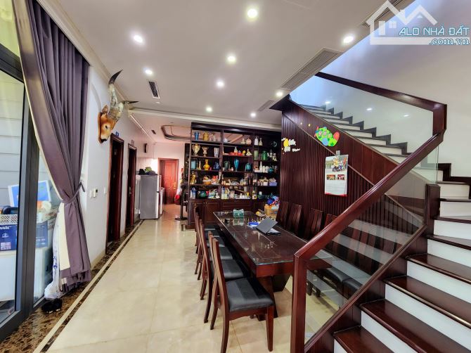 Căn nhà 80m² ven hồ – nơi bắt đầu một cuộc sống đẳng cấp tại Làng Việt Kiều Châu Âu