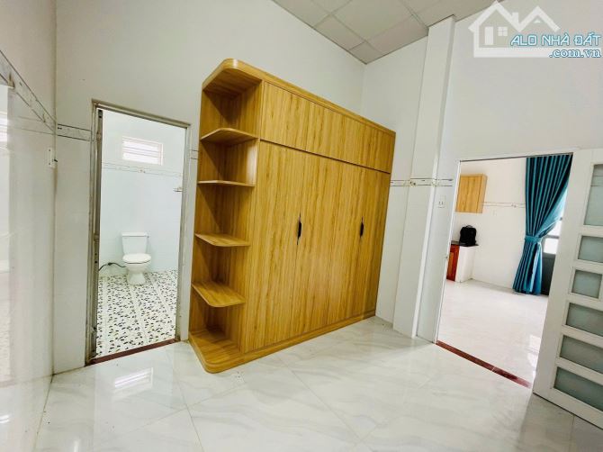 🔥NHÀ VƯỜN ĐẸP CHỈ XÁCH VALI VÀO LÀ Ở ✅DT: 852m2 (9,4x 93m) sẵn 129,5m2 thổ cư - 10