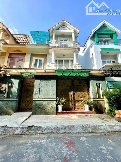 Bán nhà 3 tầng, 8m x 15m, hẻm 10m, khu quân đội, gần Emart Phan Văn Trị, phường 7, Gò Vấp - 1