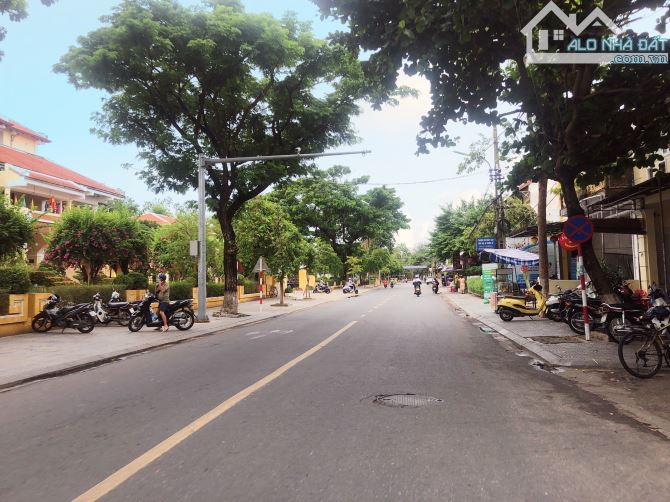 Hàng Hiếm: Ngay Trung Tâm Phố Kiệt Trần Hưng Đạo - Hội An - Oto vào đến tận ngõ (MS442) - 1