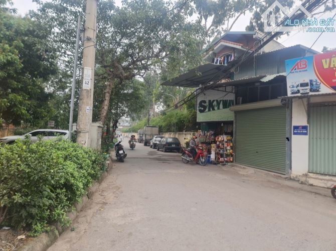 Siêu rẻ! Bán nhà C4 mặt đường Thịnh Phát, An Khánh, DT 90m2, mt6m, ô tô tránh, giá 12.2 tỷ - 1