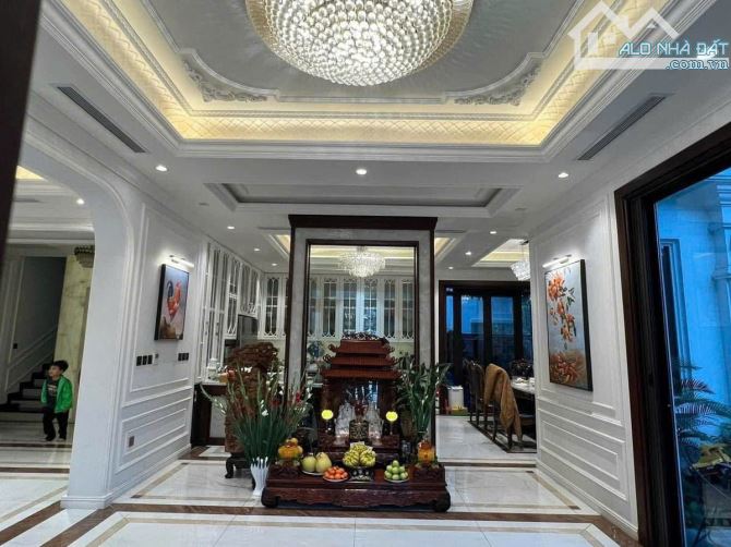 Nhà đẹp Cổ Nhuế – lô góc 3 mặt thoáng 5 tầng, nội thất tiền tỷ, gara oto 90m2 chỉ 24.5 tỷ - 1