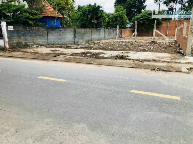 Mặt tiền đường 1 Nguyễn Duy Trinh, Giá: 5.45 tỷ/106m2 - 1