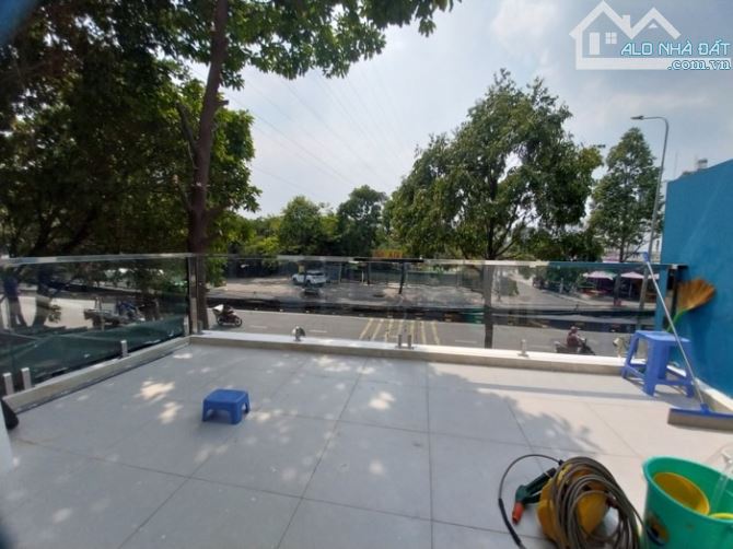 Bán nhà 3 tầng 5x17 mặt tiền Lê Thị Riêng, ngay UB Quận 12 - 1