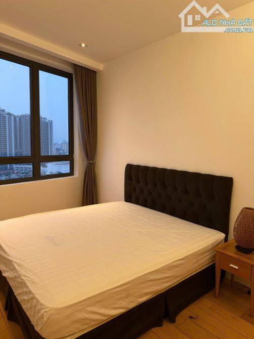 Bán căn 3PN - 2WC 131m2 dự án Indochina Plaza, 239 Xuân Thủy, view thoáng,full nt cao cấp. - 1