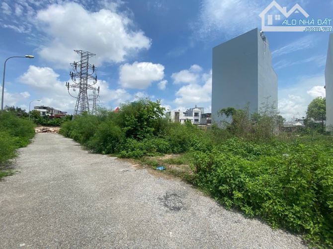 217. Đất biệt thự Vườn Hồng, Đằng Hải , Hải An  Diện tích 131m ngang 7,5m Hướng bắc, đường - 1