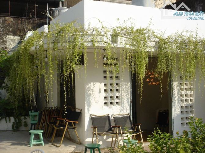 CHO THUÊ BIỆT THỰ  LÊ VĂN SỸ QUẬN 3 – 700M2 - SÂN VƯỜN RỘNG - 1