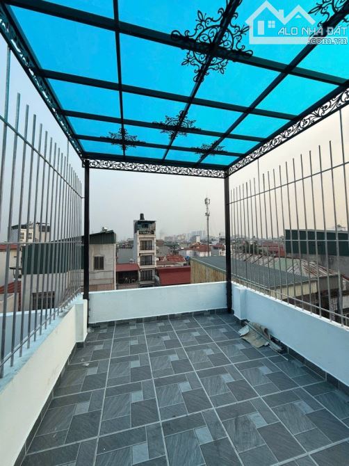 🌟 SIÊU PHẨM DUY NHẤT – LÔ GÓC 3 MẶT THOÁNG – Ô TÔ LÙI TẬN CỬA – ĐẸP NHƯ BIỆT THỰ MINI! 🚗 - 1